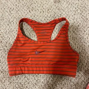 Nike Stripped Sports Bra XS